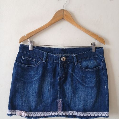 saia jeans aplicacao de renda estilo anos 2000 s y2k 147029052?action_source=74549&ref=home_home&rsp=1&rspix=1