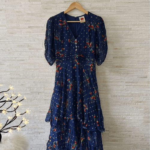 vestido farm global lurex botao madreperola babado azul com fios dourados 148532116?action_source=76563&ref=home_home&rsp=1&rspix=1