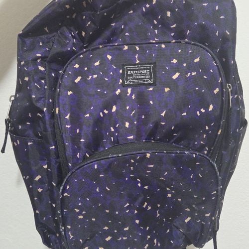 mochila eastsport 131154690?action_source=67388&ref=home_home&rsp=1&rspix=1