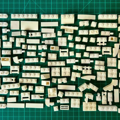 kit com 132 pecas de lego brancas pequenas originais usadas 135934402?action_source=68279&ref=home_home&rsp=1&rspix=1