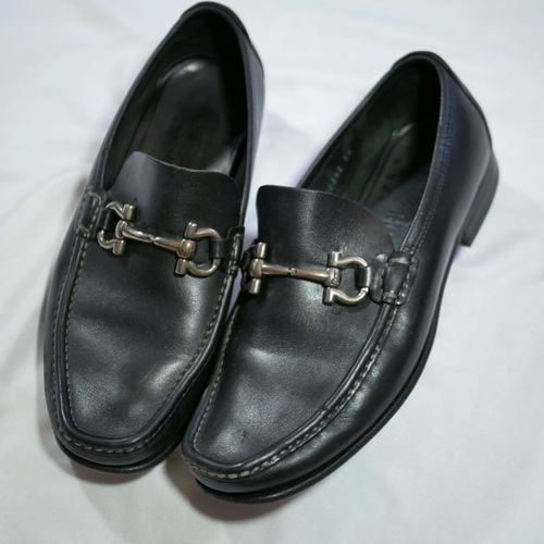 sapato mocassim salvatore ferragamo vintage 148102801?action_source=72470&ref=home_home&rsp=1&rspix=1