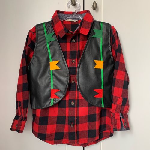 camisa infantil xadrez e colete junino 140952515?action_source=72773&ref=home_home&rsp=1&rspix=1