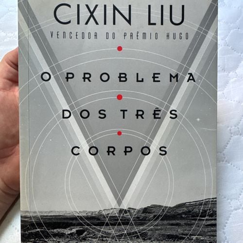livro o problema dos tres corpos cixin liu 149772358?action_source=75770&ref=home_home&rsp=1&rspix=1