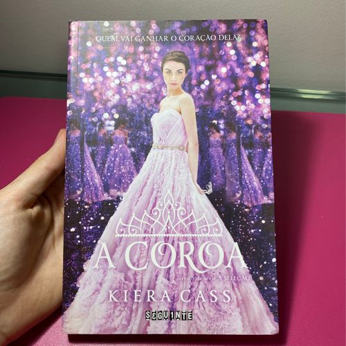 livro fisico a coroa 122007588?action_source=66992&ref=home_home&rsp=1&rspix=1