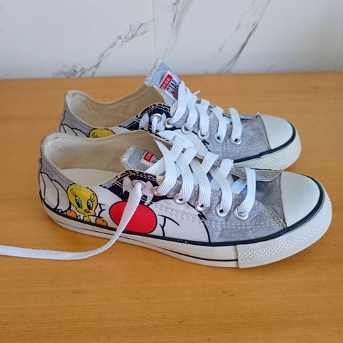 tenis converse all star frajola e piu piu 37 147978392?action_source=31946&ref=home_home&rsp=1&rspix=1