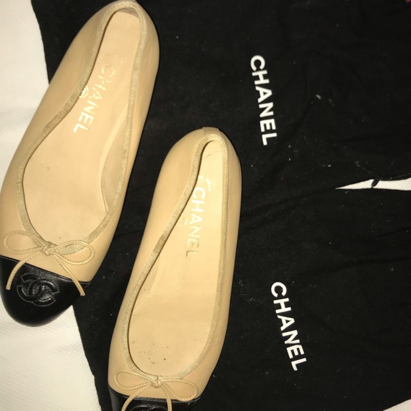 sapatilha bicolor chanel