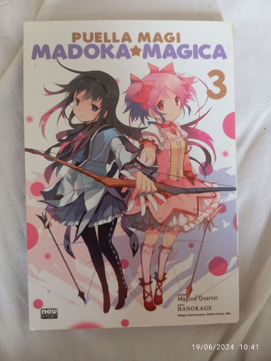 Magica 限定版 Puella 3 Magi Volume Madoka