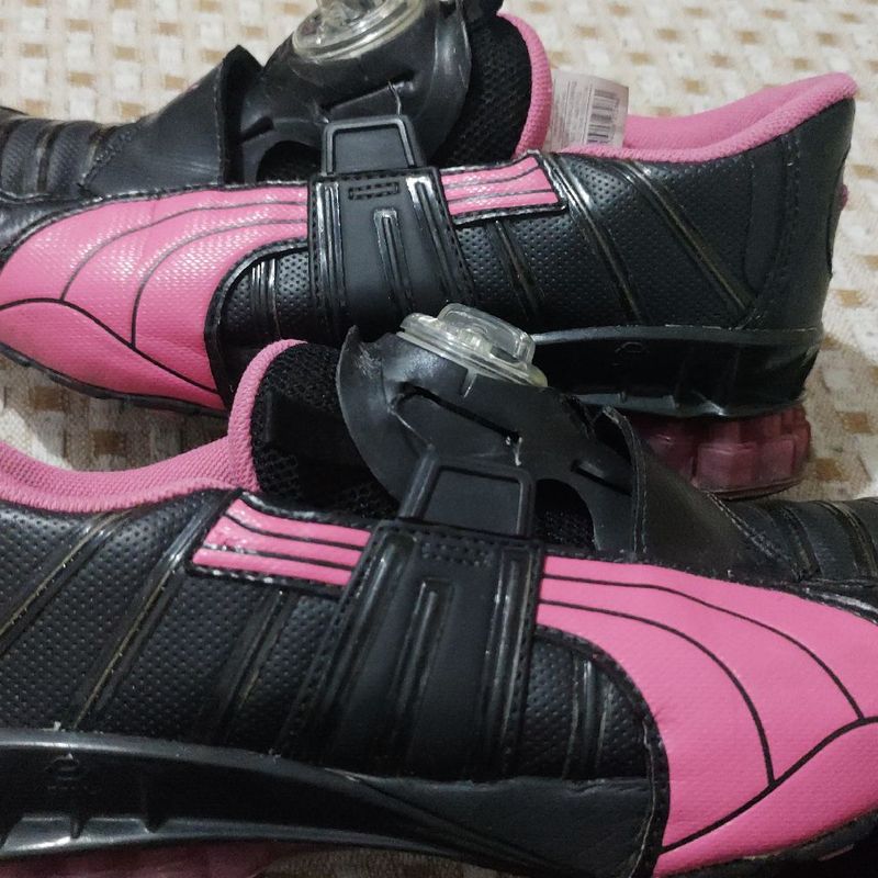 Puma disc preto com rosa hotsell