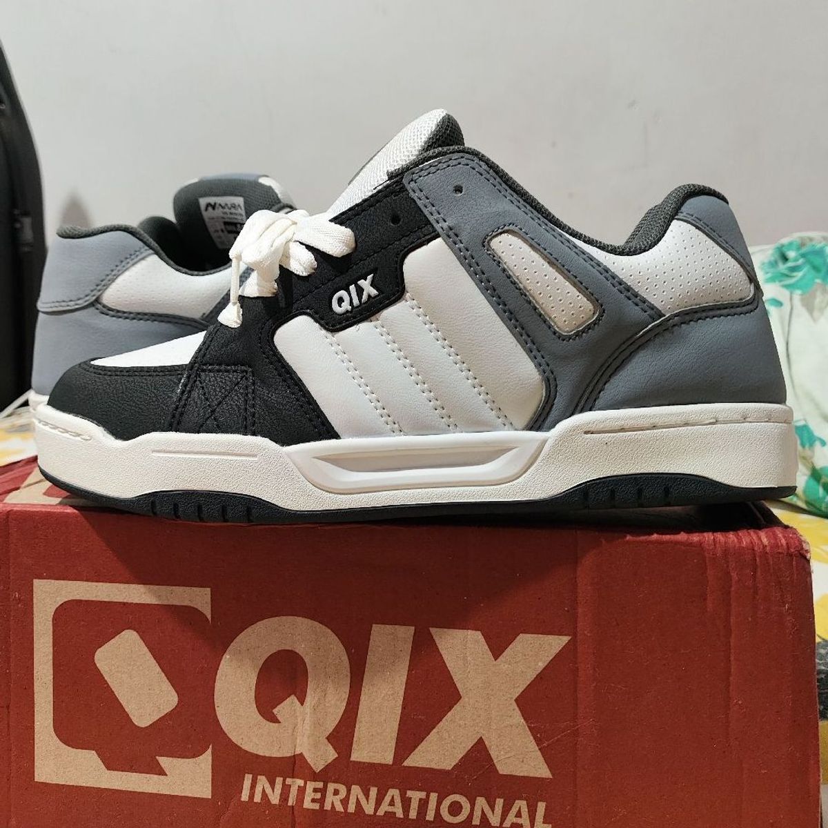 Qix Square | Tênis Masculino Qix International Usado 98654209 | enjoei