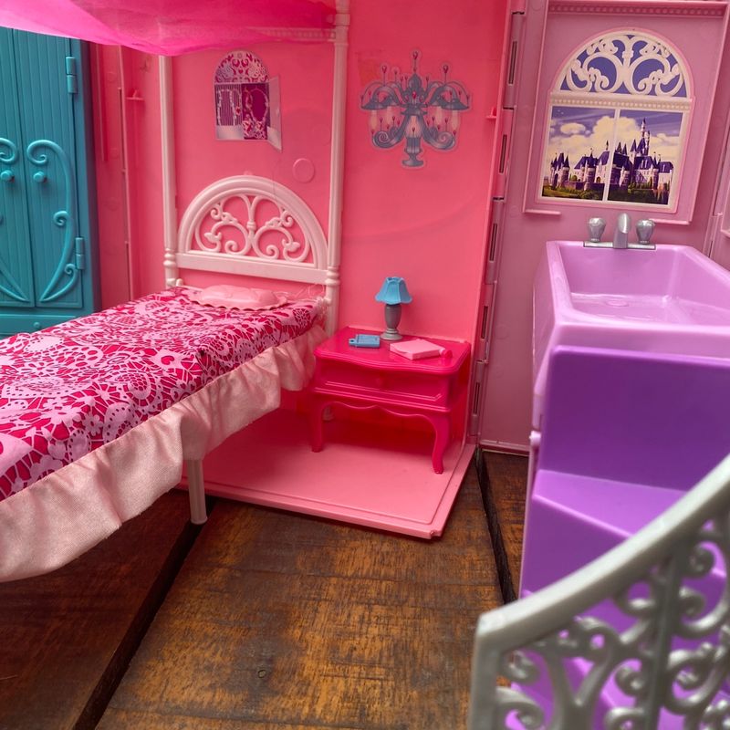 Quarto Barbie Princesa e a Pop Star, Brinquedo Barbie Mattel Usado  61787109