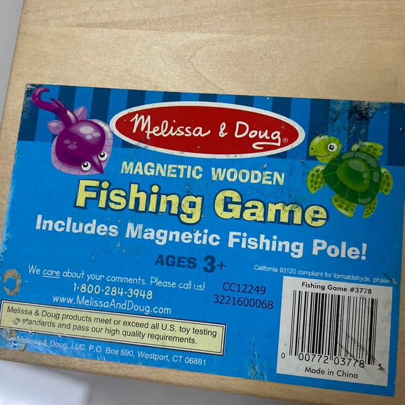 Melissa & Doug - Jogo de pesca magnético de madeira e quebra-cabeça co