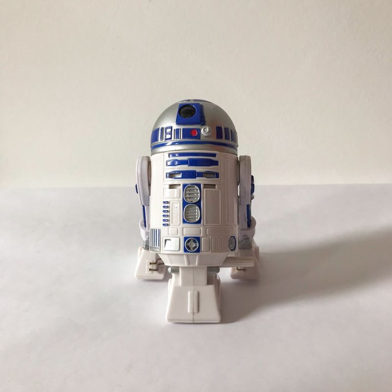 R2d2 Xadrez Star Wars R2 D2 R2-d2 Coleção Miniatura 50% Off