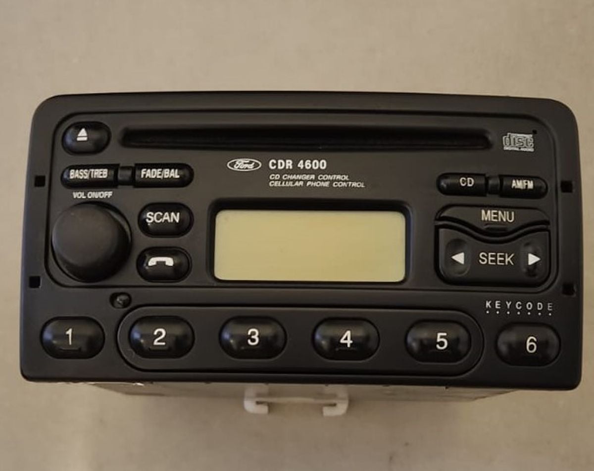 Radio Ford Cdr 4600 Ranger | Cacareco Usado 109013759 | enjoei