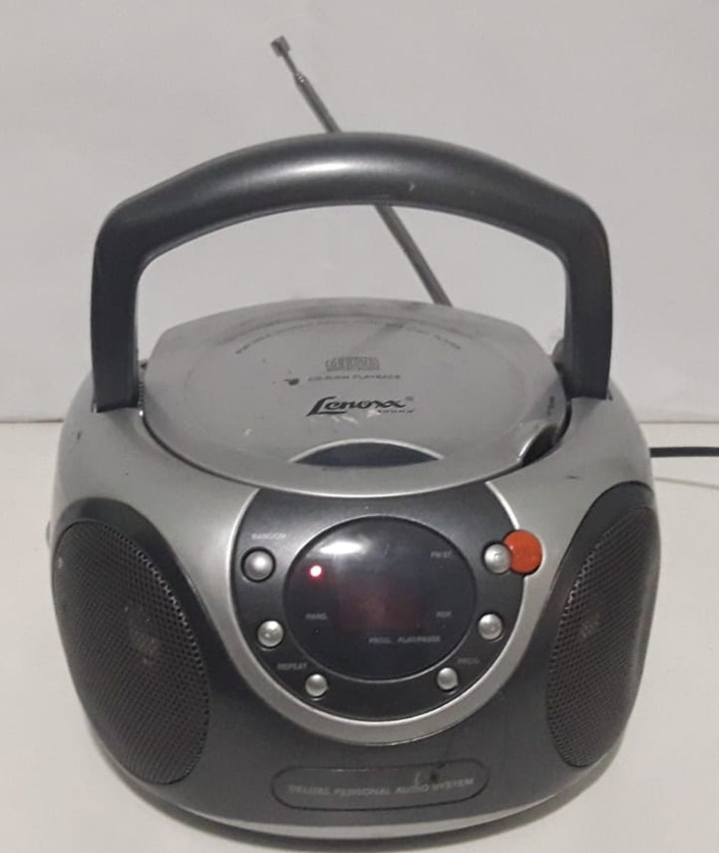 Rádio Portátil Am / Fm Lenoxx Sound Bd105 Funciona Só Rádio Item