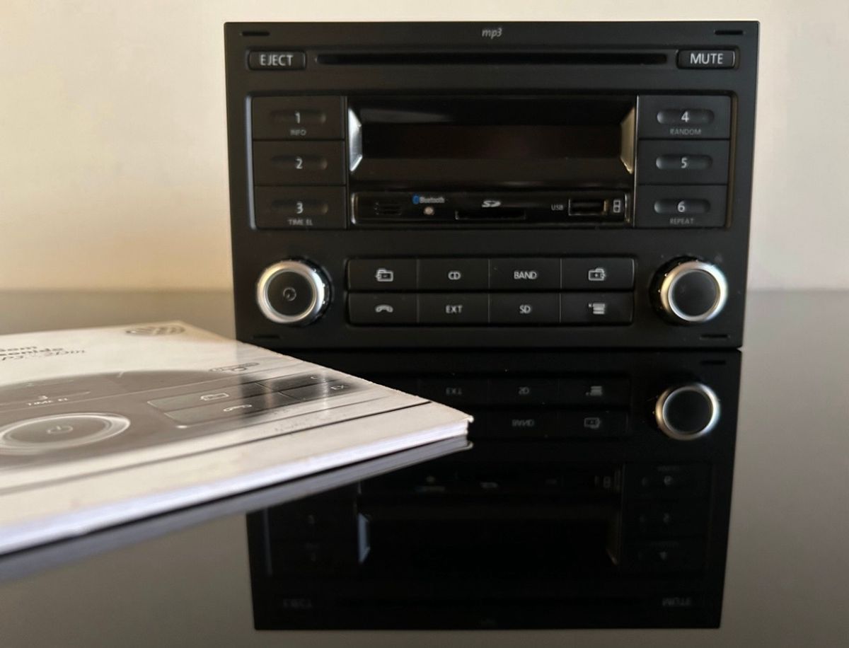 Rádio Rd5 2din Usb Bluetooth Original Vw Golf Polo Bora Fox | Item Info ...