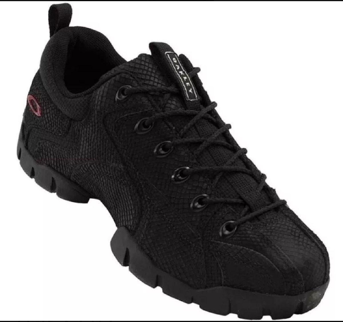 bota oakley preta