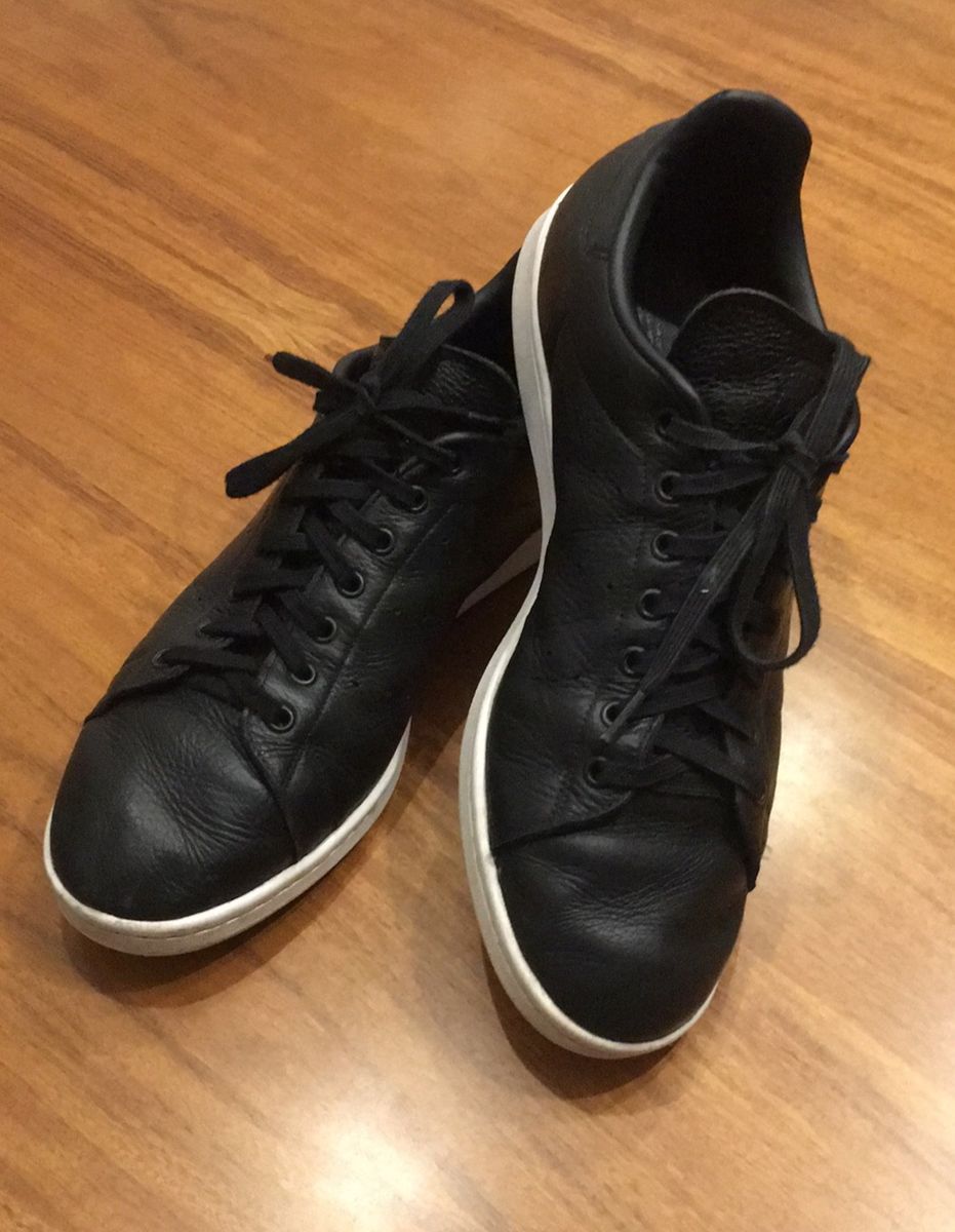 stan smith preto