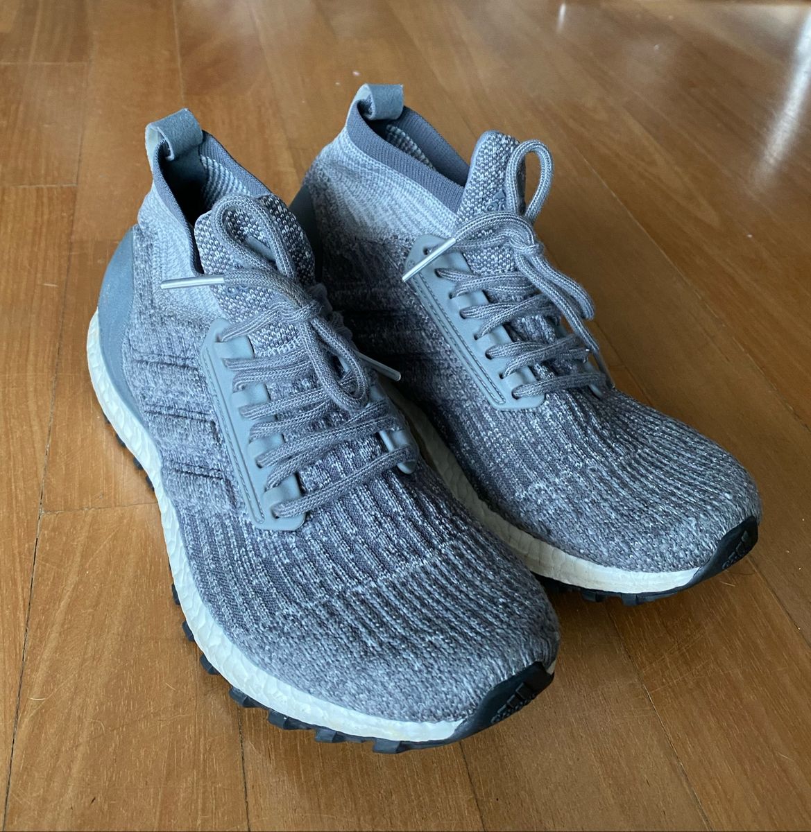 adidas ultra boost cinza