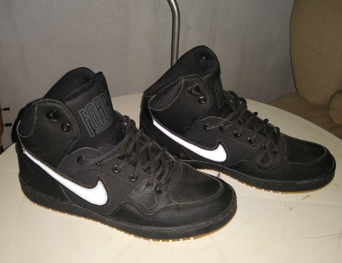 nike son of force mid black