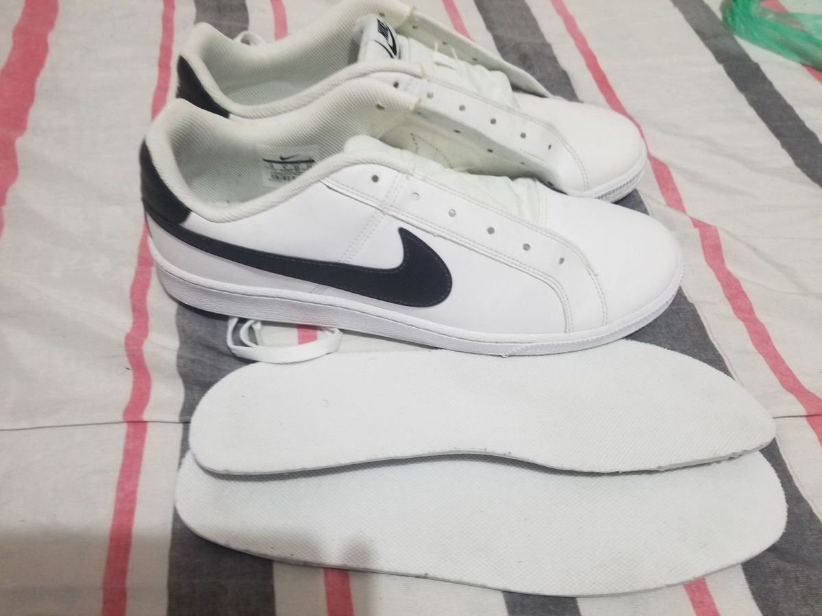 sapatenis nike preto e branco