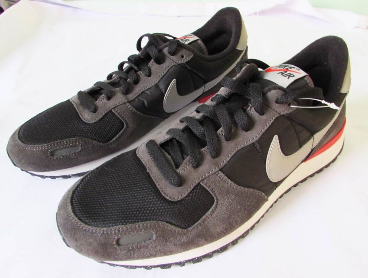nike air vortex preto