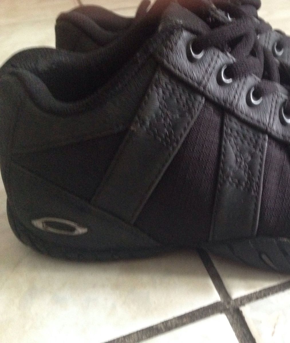 tenis oakley numero 35