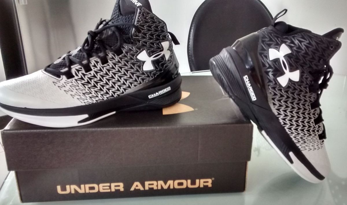 tenis basquete under