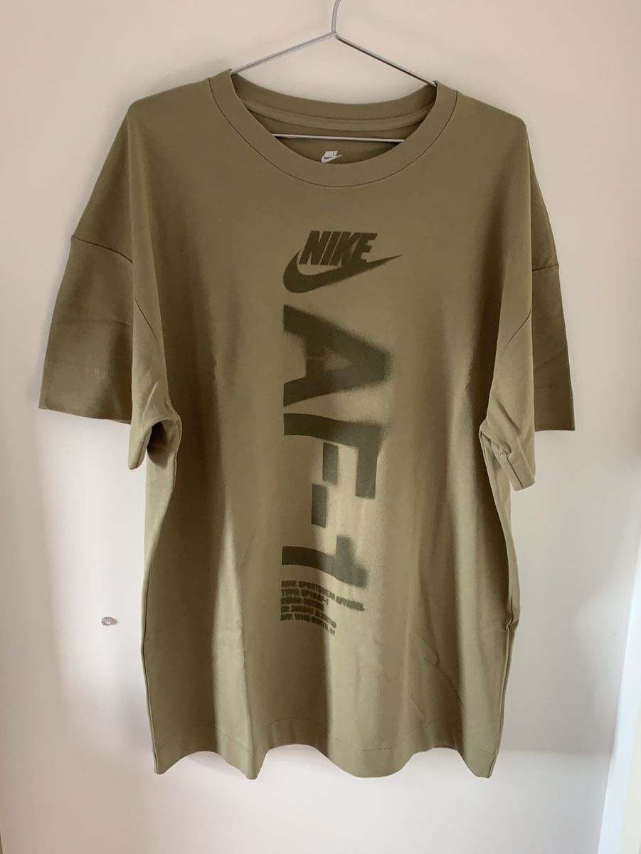 camiseta nike air force one