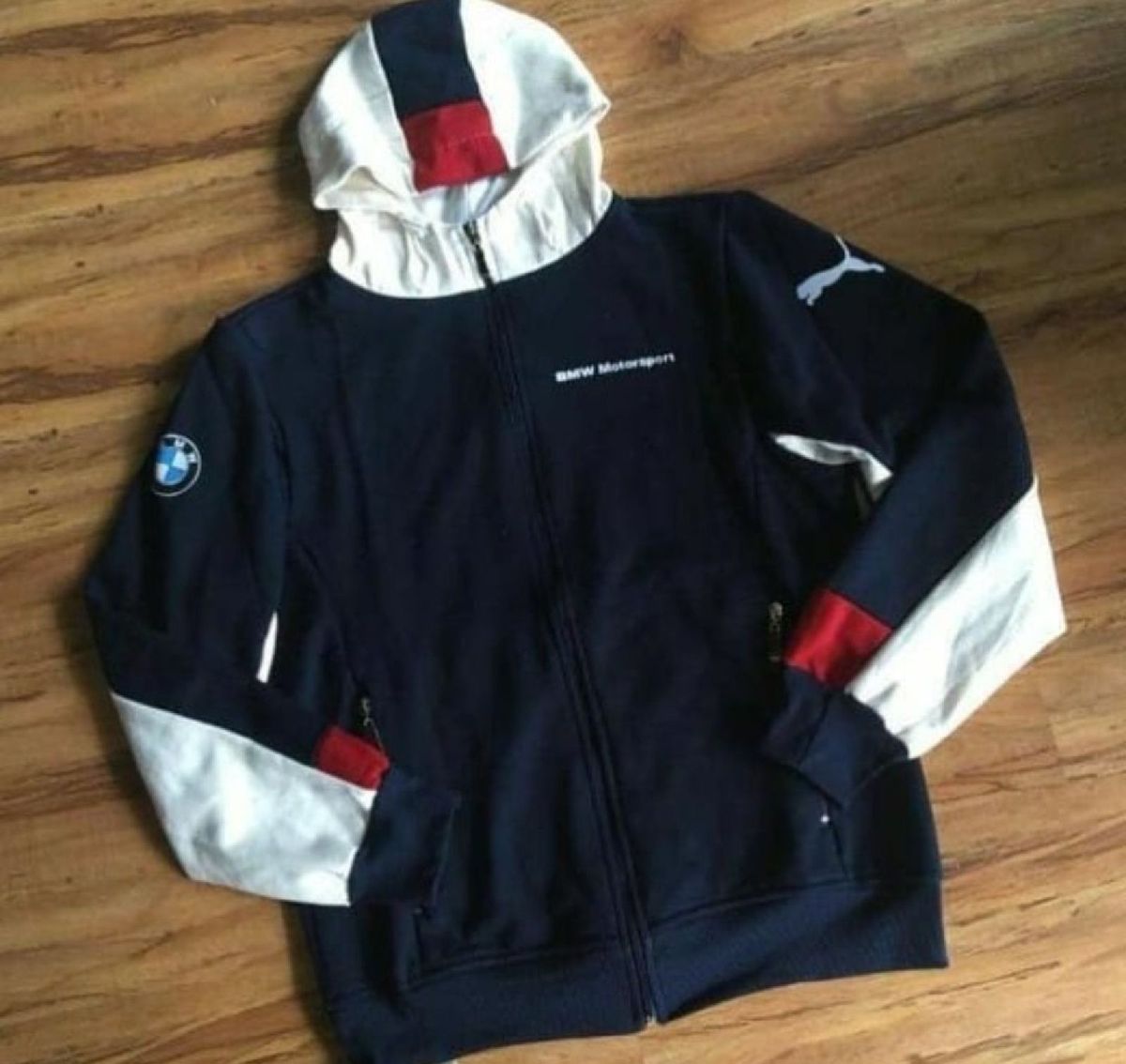 corta vento da bmw preta