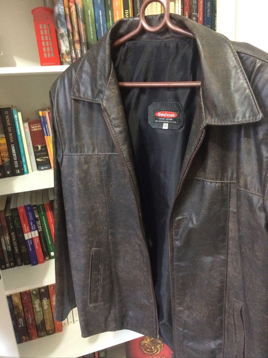 jaqueta de couro masculina usada
