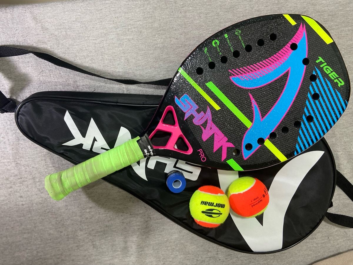 Raquete de Beach Tennis Shark Pro 2022 Item p/ Esporte e Outdoor