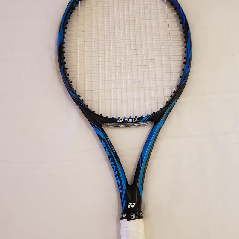 美品 YONEX EZONE DR 98 ヨネックス YONEX EZONE DR 98 日本製 テニスラケット 楽天市場】yonex