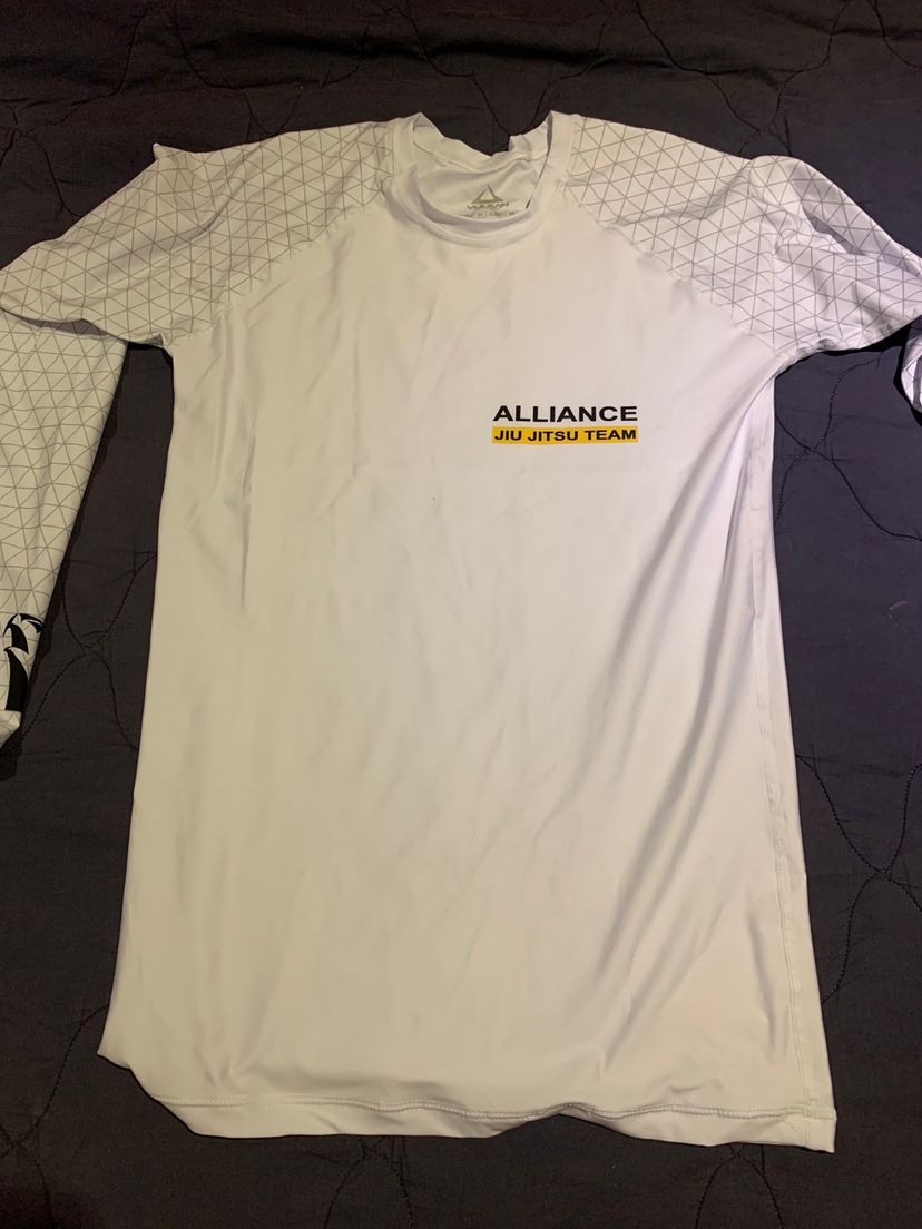 Rash Guard Alliance Jiu Jitsu Branca Roupa Esportiva Masculino Vulcan