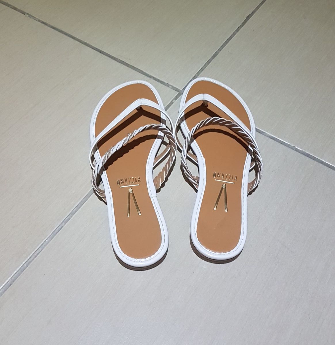 rasteira branca vizzano