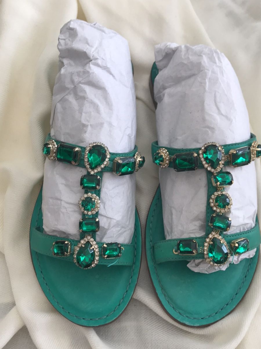 rasteira verde arezzo