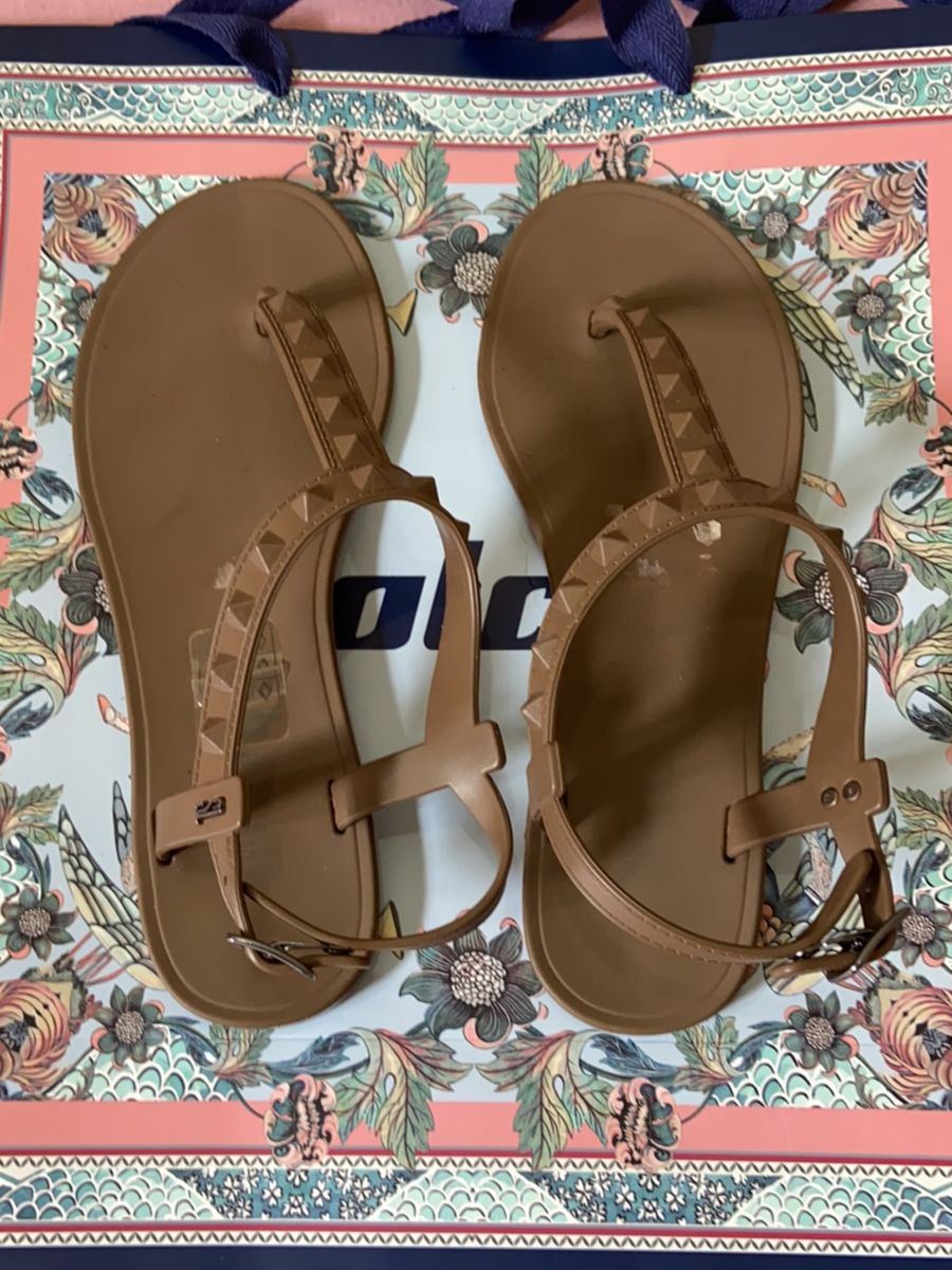 rasteira plastico santa lolla