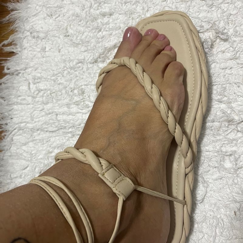 Rasteirinha Sonho Dos P s Tamanho 40 Off White Rasteira Feminina