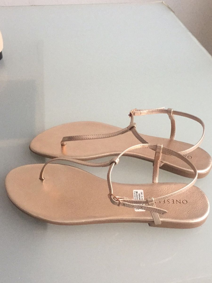 sandalia rasteira c&a