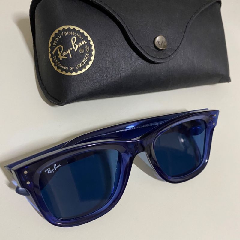 小物 Ray Ban Reverse Wayfarer blue lens New Ray-Ban WAYFARER REVERSE UNISEX - Sunglasses - black/light