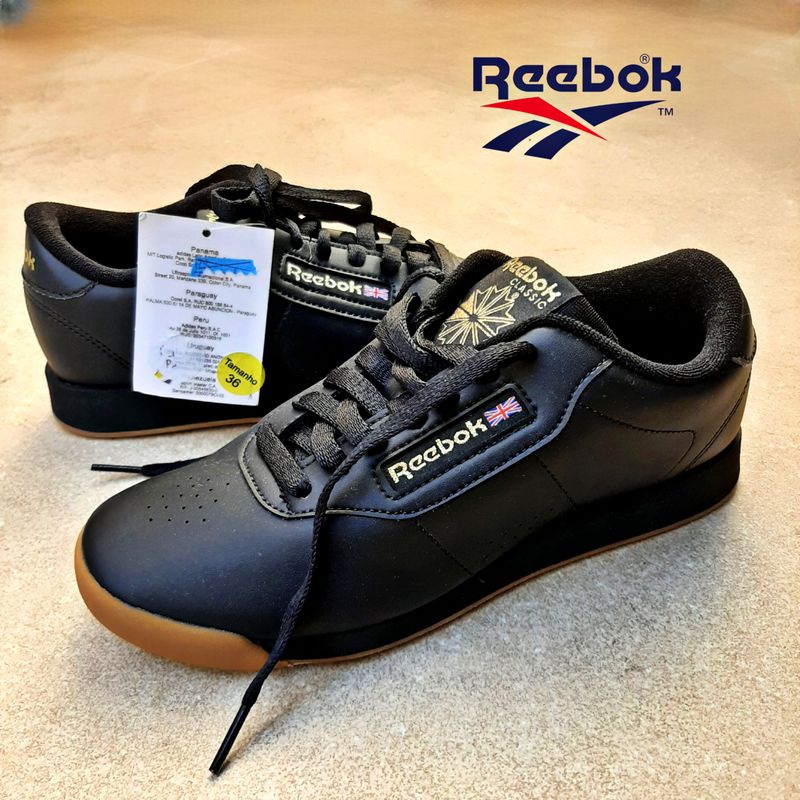 Tenis feminino reebok store preto