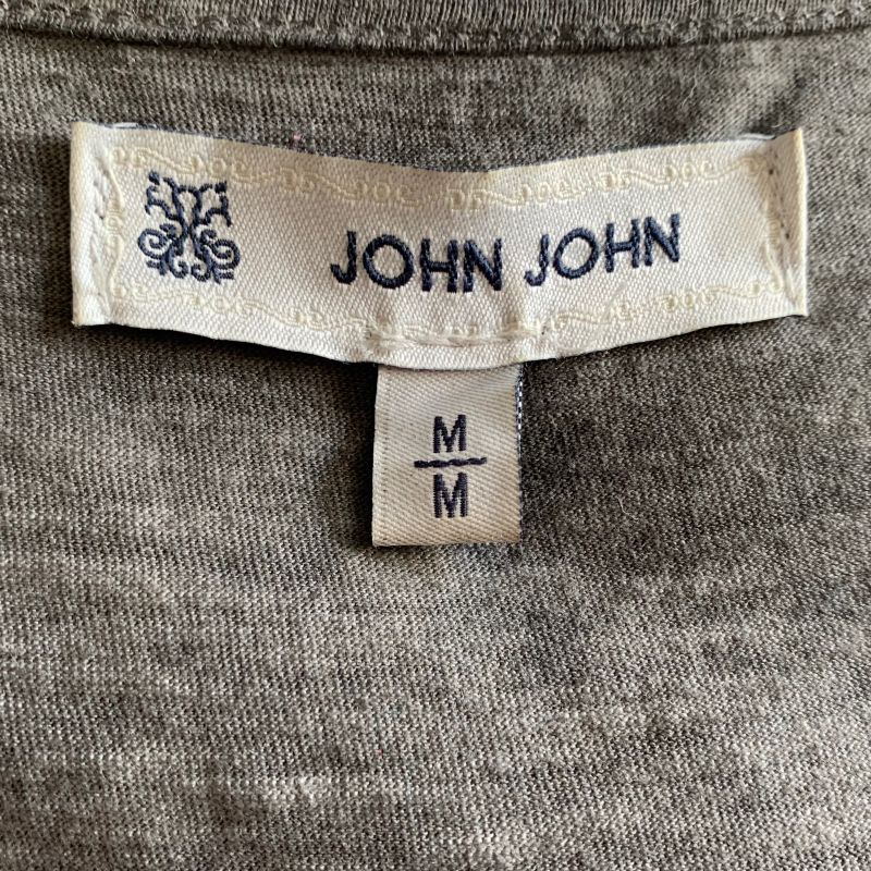 Camiseta John John Logo Veludo Preta - Compre Agora