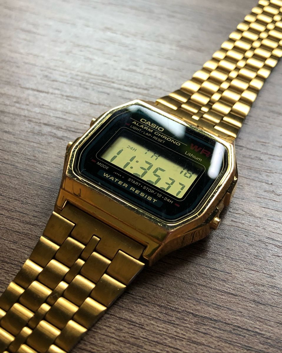 OROLOGIO DIGITALE VINTAGE Seiko A159 4000 Non Funzionante Ricambi E Cinturino EUR 39,00