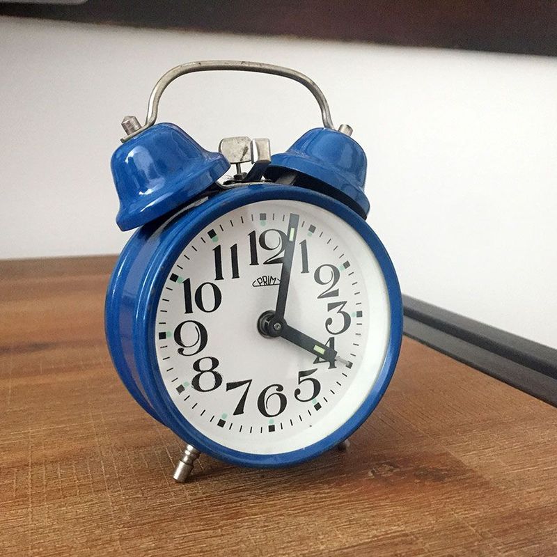 Relógio Despertador Na Cor Azul Anos 70 Funcionando! Móvel de