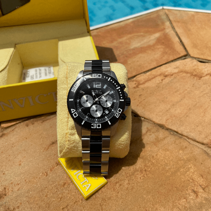 Invicta 17401 on sale