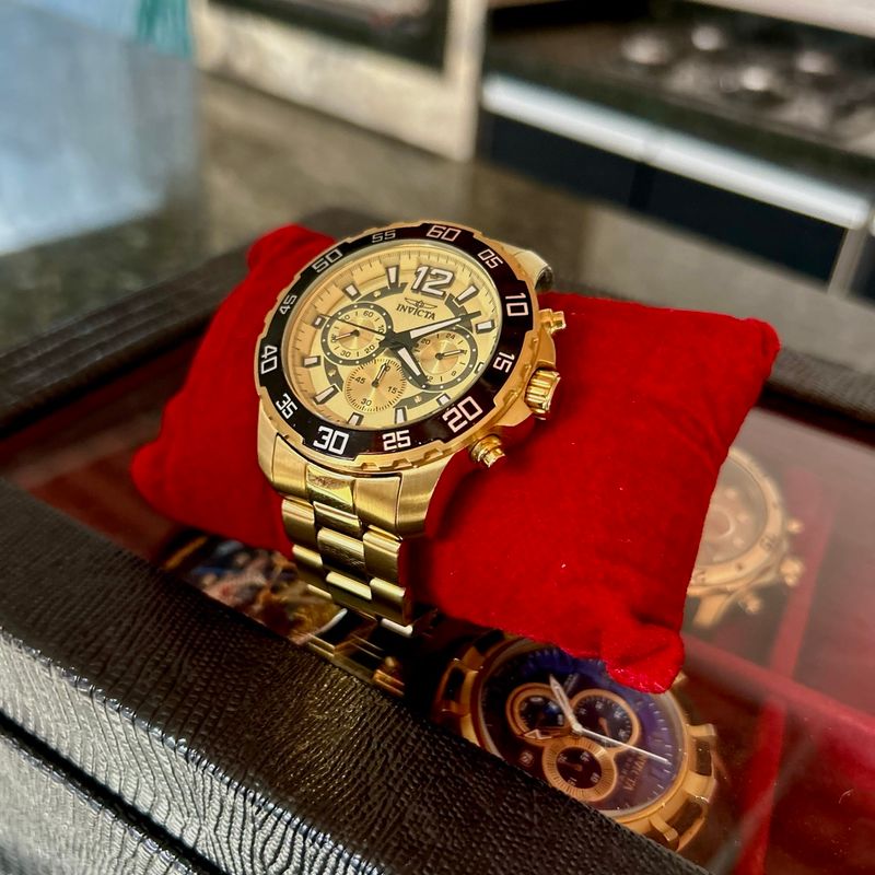 Invicta 22715 store