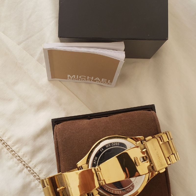 Michael on sale kors 250301