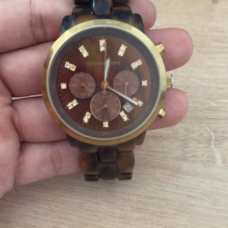 Relogio michael best sale kors pulseira tartaruga