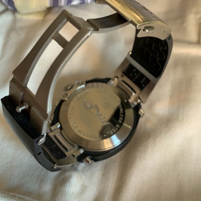 TISSOT T-RACE T472 Swiss made中古 TISSOT T-RACE T472 Swiss made中古 - メルカリ