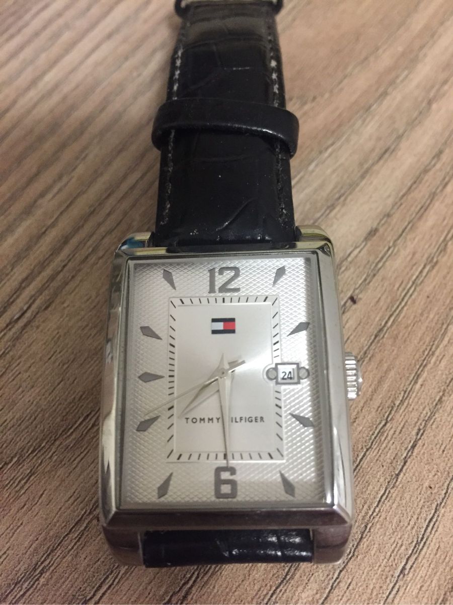 valor do relogio hilfiger