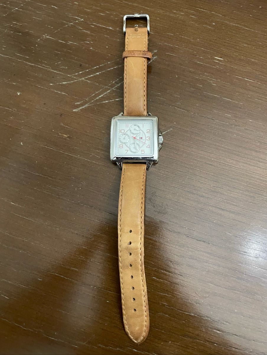 Relógio Tommy Hilfiger Quadrado Relógio Feminino Tommy Hilfiger Usado